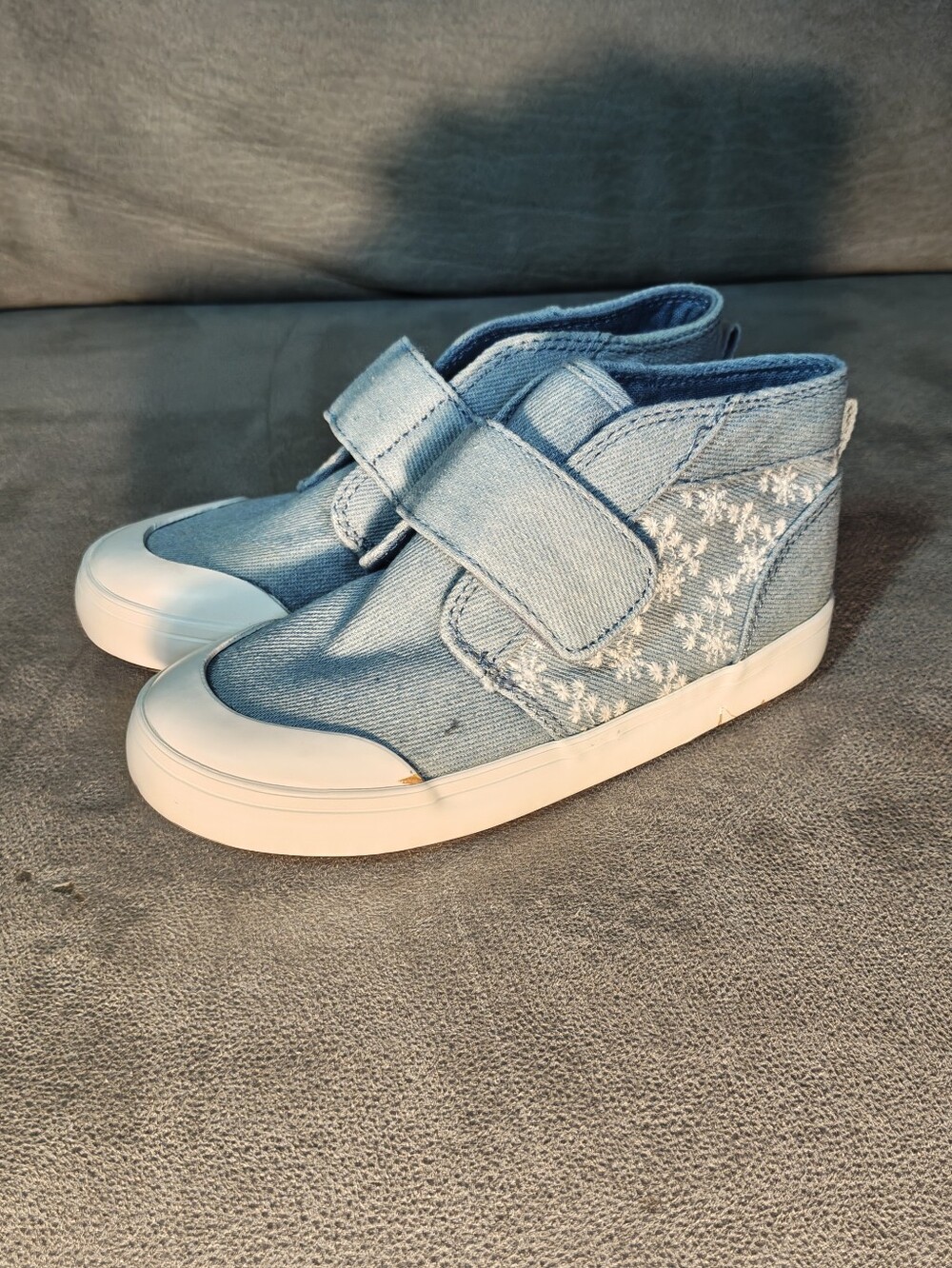 Old Navy Blue Kids Velcro Sneakers